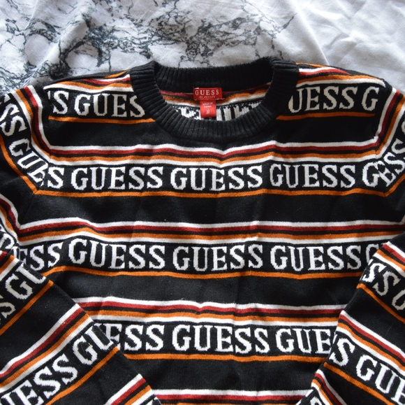 GUESS print knit sweater SIZE XS/S - Picture 1 of 3